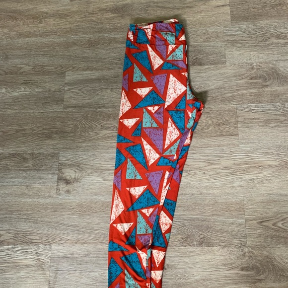 Lularoe Tall & Curvy Patterned Leggings - L - Picture 2 of 6